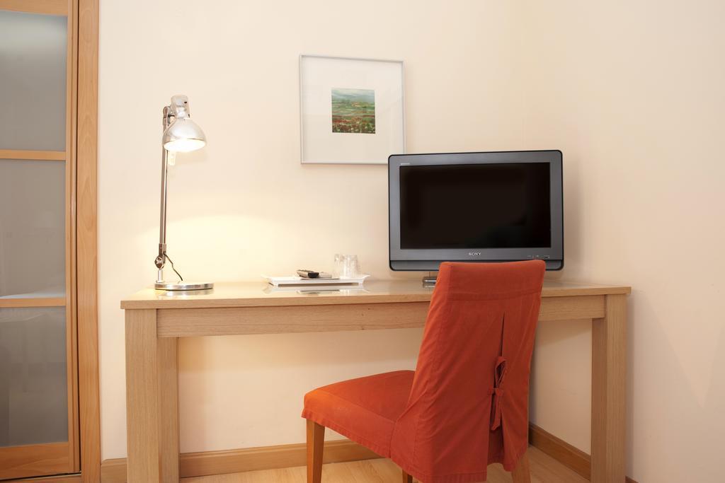 Apartamentos Sabinas Zaragoza Centro الغرفة الصورة