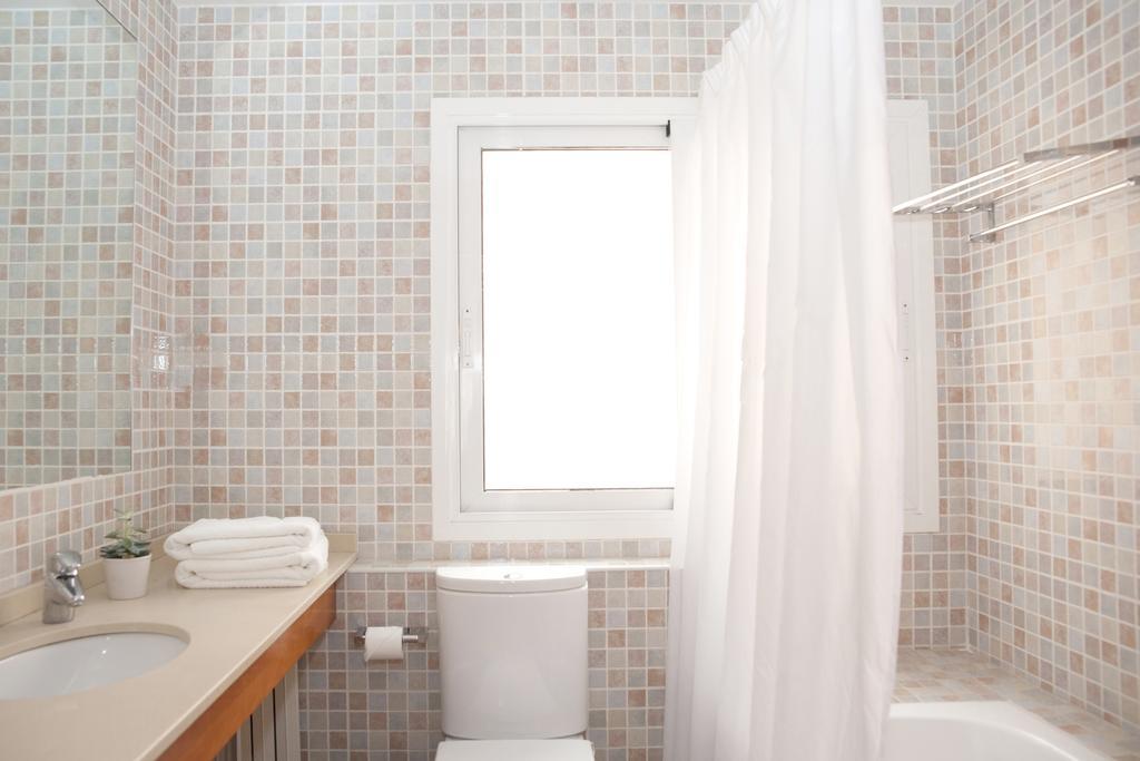 Apartamentos Sabinas Zaragoza Centro الغرفة الصورة