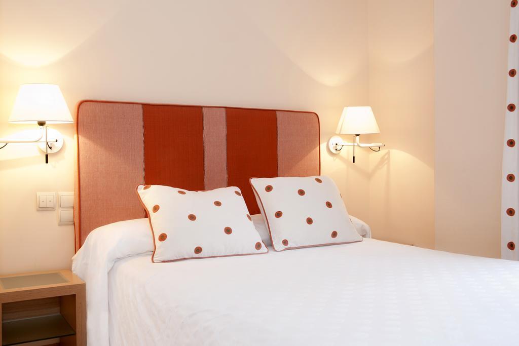 Apartamentos Sabinas Zaragoza Centro الغرفة الصورة