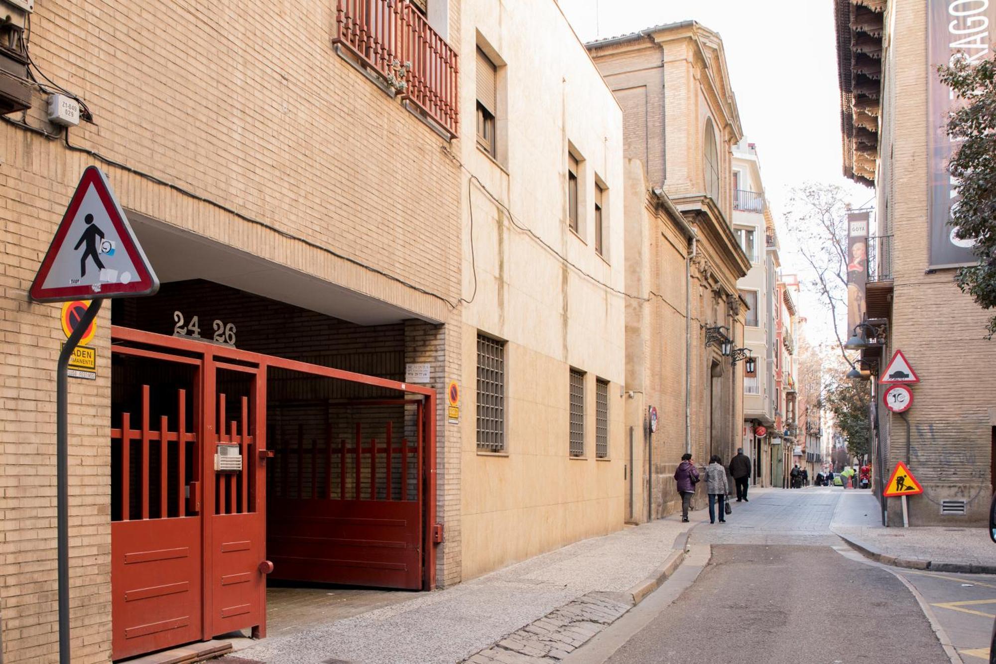 Apartamentos Sabinas Zaragoza Centro المظهر الخارجي الصورة